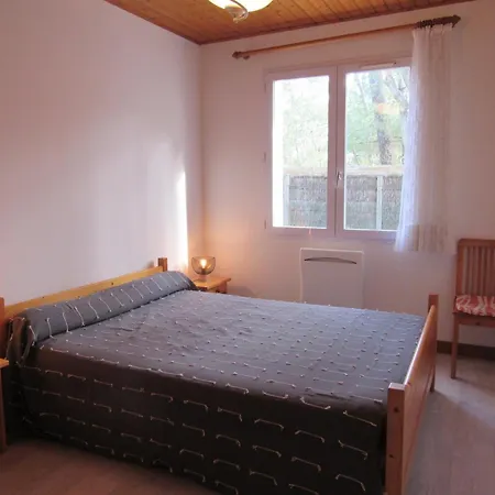 Maison Avec Jardin Clos, Pres De La Et De La Foret, Equipee Pour Famille Et Animaux Admis - Fr-1-194-281 Holiday home *